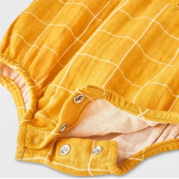 Cat & Jack Baby Girls Gauze Sleeveless Romper - Medium Mustard 24M - Picture 3 of 4